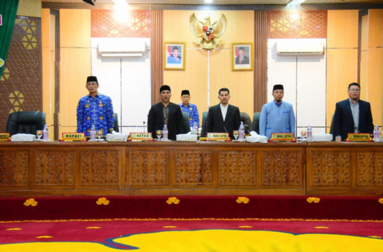 DPRD Kampar Sampaikan Laporan Reses Masa Sidang II dan Pembukaan Masa Sidang III, Pemkab Kampar Komitmen untuk menindaklanjuti hasil reses sesuai dengan skala prioritas.