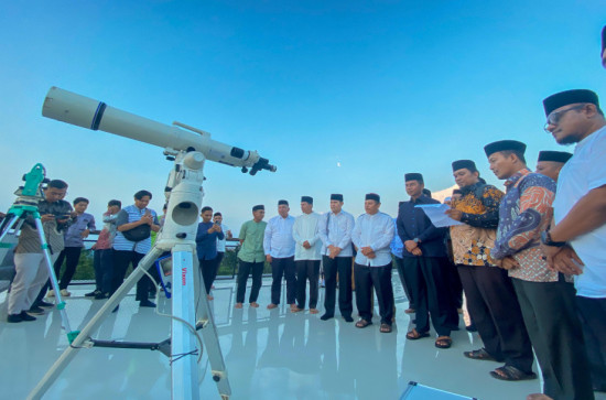 Bupati Kampar Ikuti Rukyatul Hilal 1 Syawal 1447 H/2026 M di Bangkinang Kota