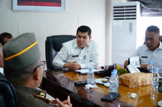 Digelar Hari Sabtu, Pj Sekda Kampar Lakukan Rapat Persiapan Penyambutan Aghi Ayo Onam, 