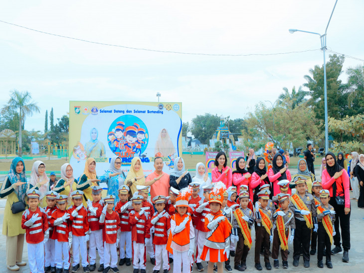 BukaTalent Marching Festival Saat Ikuti CFD, Pj. Bupati Kampar : Dapat Menjadi Wadah Penyalur Bakat Dan Minat Pelajar. 