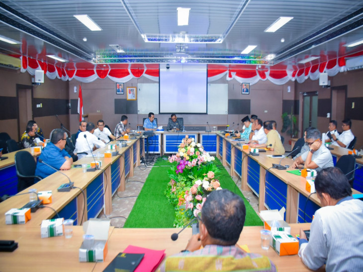 Tindak Lanjuti Rapat Dengan KI Pusat, Pj Sekda Kampar Bahas Persiapan HAKIN Dengan Seluruh OPD Pemkab Kampar 