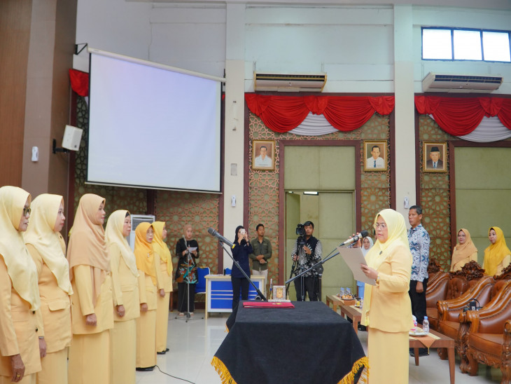 Ketua dan Pengurus DPC PP PAUD Kabupaten Kampar Periode 2022 2027 Resmi Dikukuhkan.