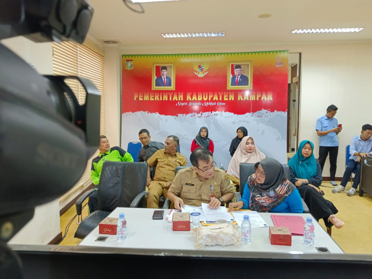 Pemkab Kampar Ikuti Rakor Rutin Pengendalian Inflasi Secara Virtual. 