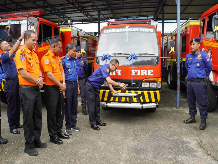 Buka Bimtek Pertolongan, Penyelamatan dan Evakuasi, Pj Bupati Kampar Tegaskan Tingkatkan  Kompetensi Kualitas dan Kuantitas terhadap Personil Damkar dan Penyelamatan di Lapangan.
