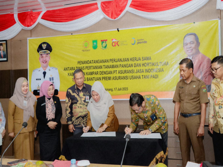 Ringankan Petani dari Resiko-resiko gagal Panen, Pemda Kampar Tandatangani MoU dengan  PT. Asuransi Jasindo. 