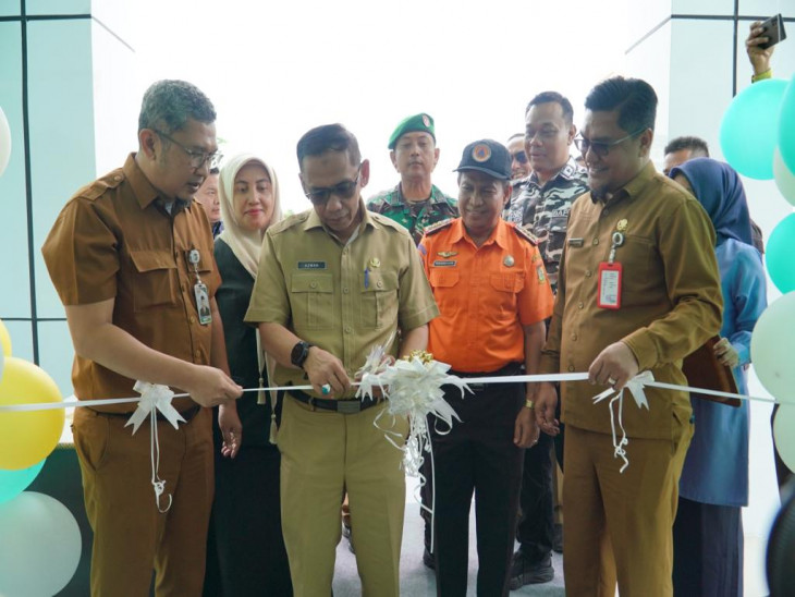 Gedung Laboratorium Sentral RSUD di Resmikan. Plt. Sekda Kampar : Wujudkan Pelayanan Prima Kepada Masyarakat. 