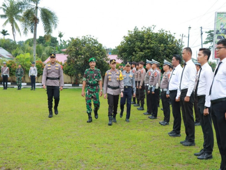 276 Personil Disiagakan Dalam Pengamanan Nataru, Pemda Kampar Ikuti Apel Gelar Pasukan OPS Lilin Lancang Kuning Tahun 2023.