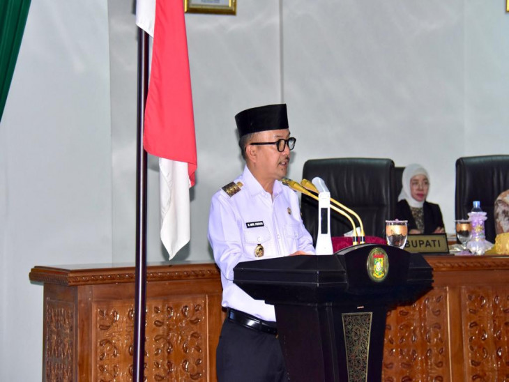 Pj Bupati Kampar Sampaikan Jawaban Pemerintah Atas Pandangan Umum ...