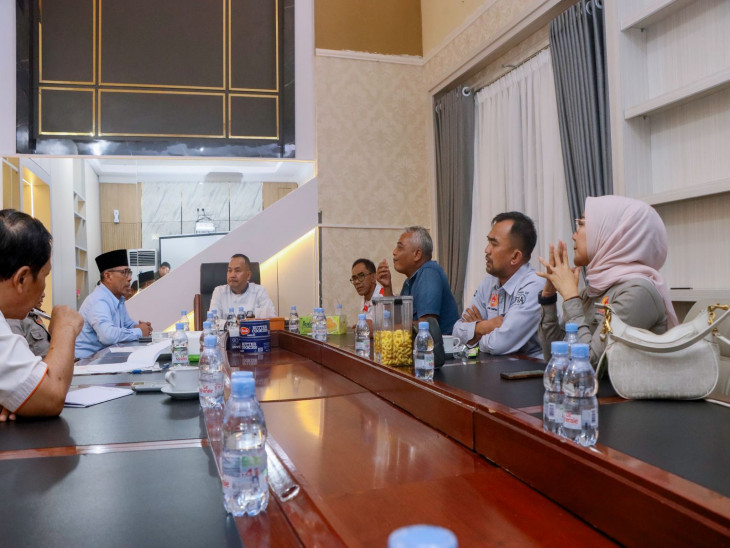 Kampar Emas Program Unggulan KONI Kabupaten Kampar Untuk Tingkatkan Prestasi Olahraga Yang Bersifat Modern. 