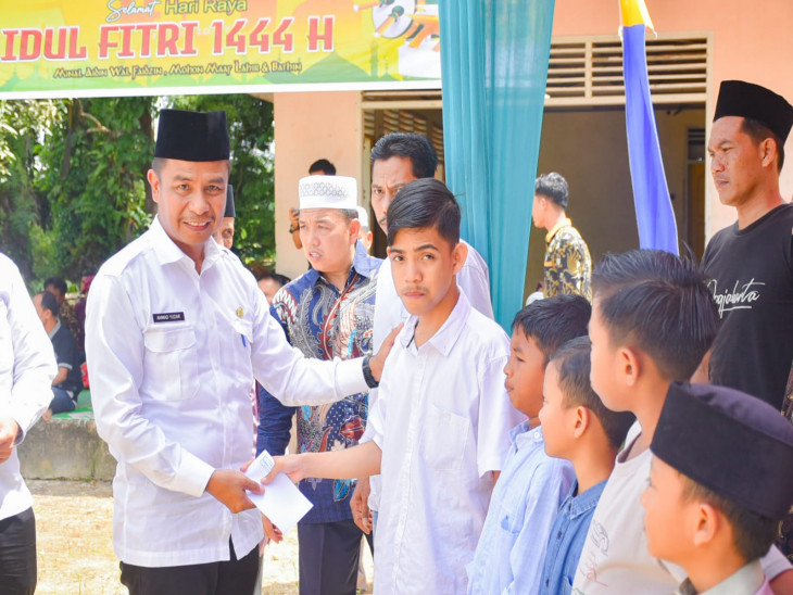 Ahmad Yuzar ; Kitalah Sebagai Ayah, Anak Yatim Menjadi Tanggung Jawab ...