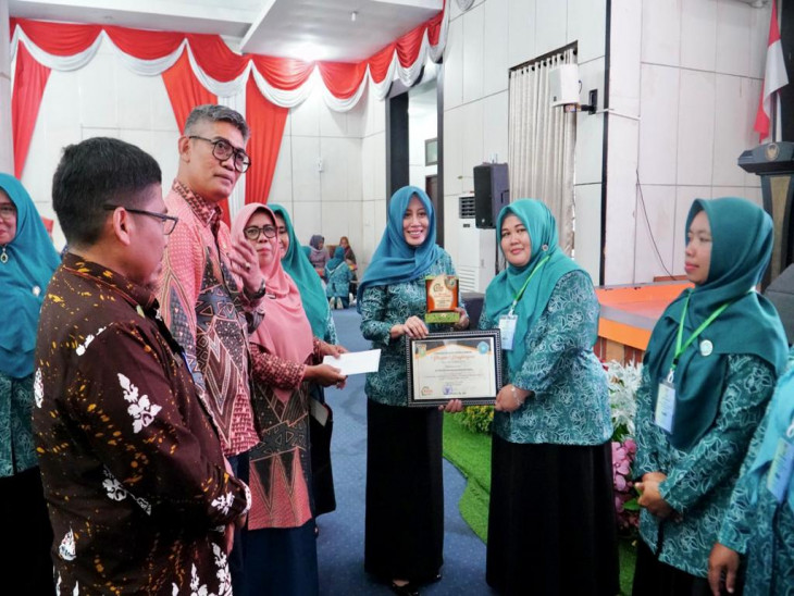 Lomba Cipta Menu B2SA Sebagai Media Sosialisasi dan Promosi Pangan Lokal Non Beras  Bangkinang Kota Raih Juara Pertama 