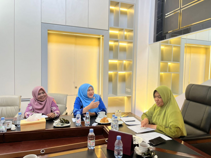 Perdana Pimpin Rapat Gempur Paud, Ricana Djayanti Hambali ;  Sukseskan Program Transisi Paud Ke SD Yang Menyenangkan. 