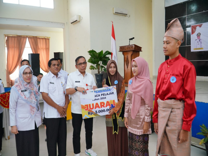 Duta Baca Pelajar Kampar Terpilih, Ini Pesan Asisten III Setda Ir. Azwan, M, Si. 