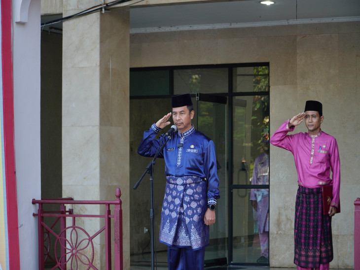 Ahmad Yuzar ; Seluruh ASN dan THL Agar Sukseskan Seluruh Rangkain HUT Riau dan RI tahun 2024. 