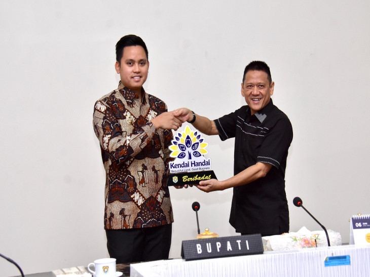 Pemkab Kampar Studi Tiru Pengembangan Kawasan Industri Di Kendal.