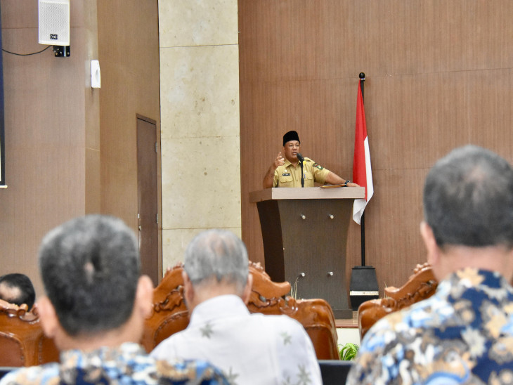 Buka Rakor Penanganan Penurunan Stunting 2024, Pj Sekda Kampar Berharap Pihak Koperasi Bisa Menjadi Bapak Asuh 184 Anak Stunting Dikampar Dapat Teratasi.