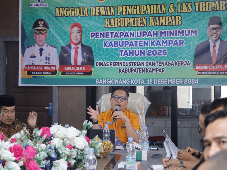 Pemkab Kampar Bahas UMK Kampar Tahun 2025. 