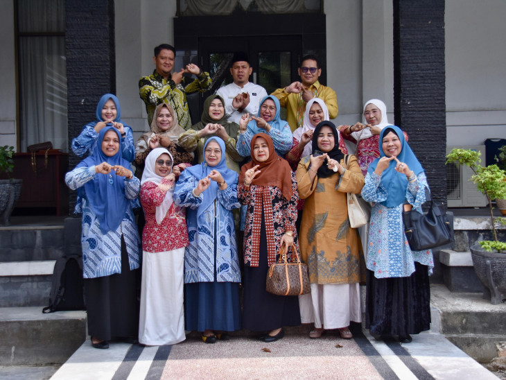 PP Paud Kabupaten Kampar Terima Kunjungan Study Tiru Dari Bunda Paud Kota Bukit Tinggi, Juli Mastuti Yusri : “Insha Allah Kampar Menjadi inspirasi Bagi Daerah Lainnya.”