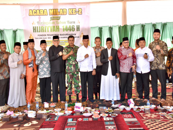 Pj Sekda Kampar Ahmad Yuzar ; Lulusan Ponpes Kader Bangsa Bisa Mengabdi di Seluruh Profesi dan Aspek. 