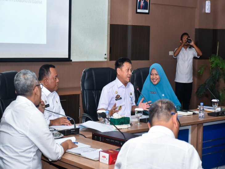 Buka Rakor Stunting Kampar, Pj. Bupati Kampar : Stunting Program Prioritas Dari Pemerintah Pusat Yang Harus Digesa Penyelesaiannya Di Tingkat Daerah.