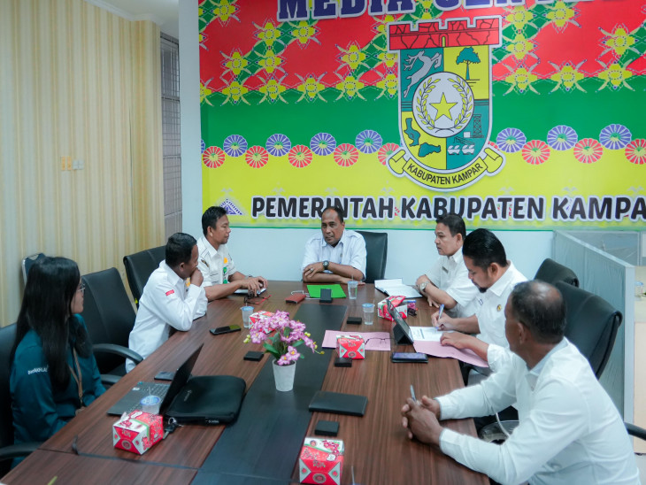 Pemerintah Kabupaten Kampar Ikuti Rakor Pengendalian Inflasi Bersama Kemendagri Melalui Zoom Meeting