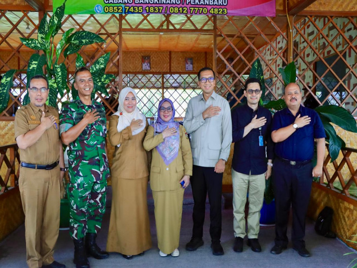 Wakil Bupati Kampar Terima Kunjungan Staf Ahli Kementrian Koperasi RI