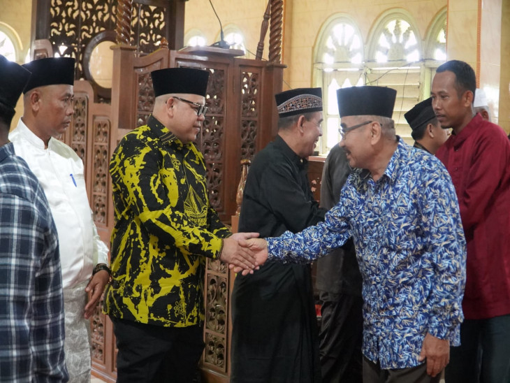 Apresiasi Masyarakat Kelurahan Batu Bersurat, Plt. Kadis Kominfo ; Halal Bi Halal Momen yang Harus Kita Lestarikan. 