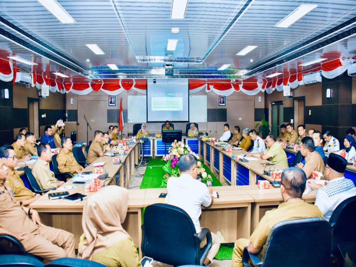 Genjot PAD Tahun 2025, Bupati Kampar Tegaskan seluruh OPD Lebih Proaktif dan Berinovasi Dalam Menggali Potensi Pendapatan.