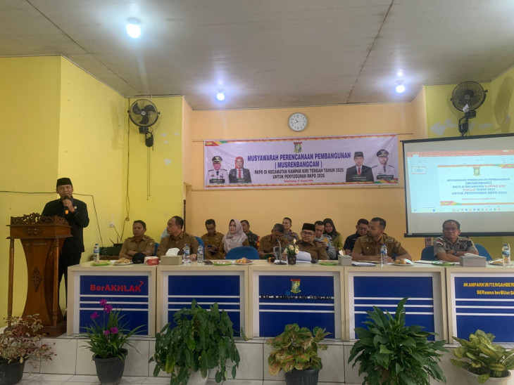 Staf Ahli Bupati Kampar Bidang Kemasyarakatan Dan SDM Pimpin Musrenbang Kec. Kampar Kiri Tengah. 