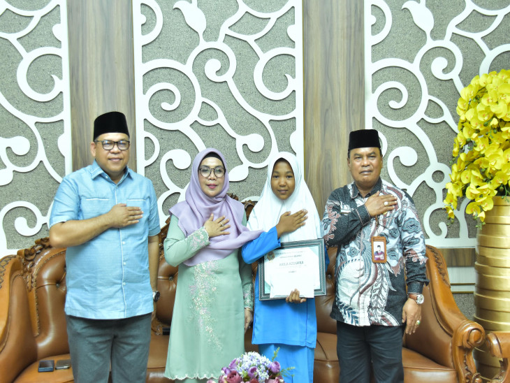 Berikan Apresiasi Kepada Aqilla Azzahra Juara I Lomba Tingkat Nasional, Wakil Bupati Kampar Ucapkan Terimakasih Sudah Mengharumkan Nama Kabupaten Kampar.