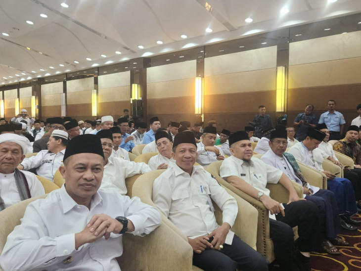 Wakili Bupati Kampar, Staf Ahli Bidang SDM Hadiri Seminar Internasional dan Muzakarah  PERTI Serta  Pengukuhan Pengurus LP3N.