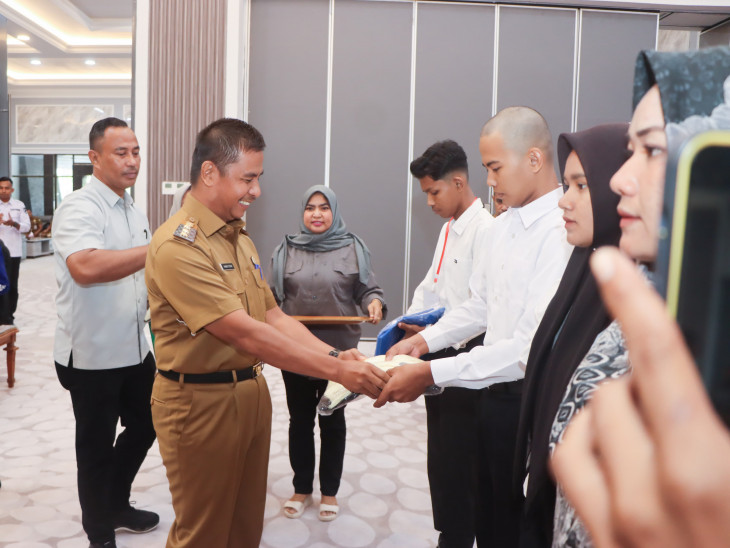 Bupati Kampar Buka Secara Resmi Pelatihan PBK BLK Kabupaten Kampar Tahun 2025