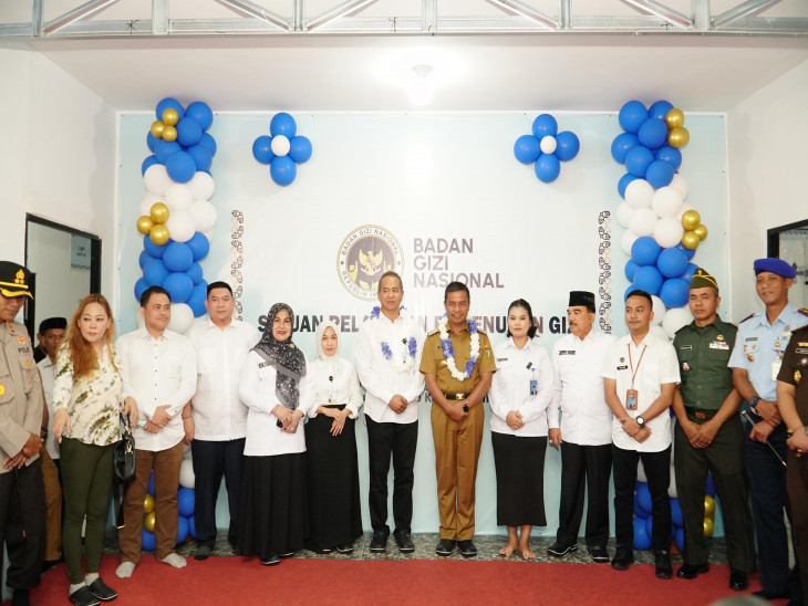 Launching Dapur Makan Bergizi Gratis Sibiruang, Kastaf Kepresidenan Apresiasi Pemerintah Kabupaten Kampar dan Dapat Dijadikan Row Model MBG di Indoensia. 