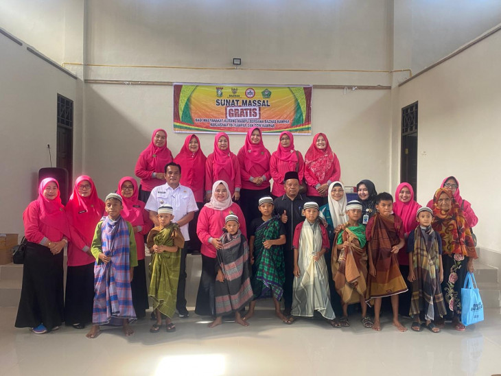 Puluhan Anak Di Kec. Kampar Ikuti Sunat Massal, Kerjasama GOW, BAZNAS Dan IDI Kab. Kampar