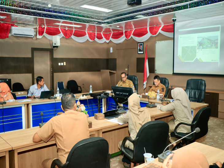 Sekda Kampar Pimpin Rapat Pembahasan Tindak Lanjut Perizinan Dalam Rangka Rekomendasi Forum Penataan Ruang 