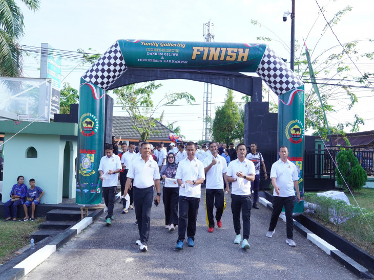 Family Gathering Kodim 0313/KPR  bersama Forkopimda Kampar. 