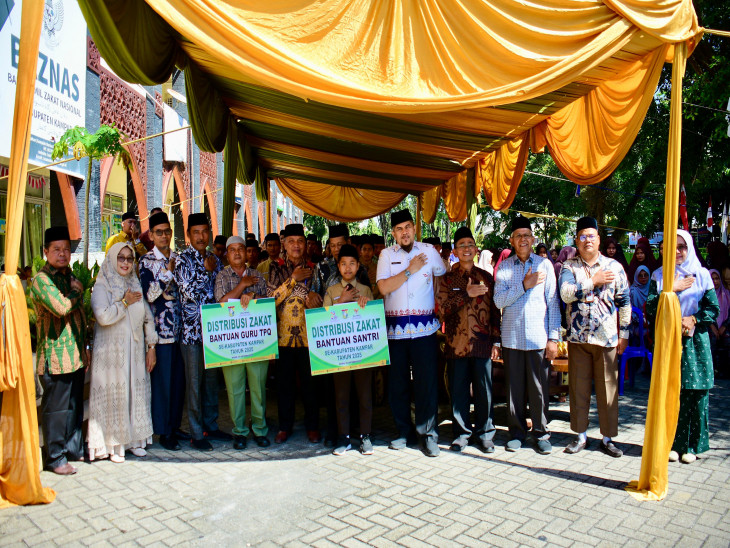 BAZNAS Kabupaten Kampar Distribusikan Zakat untuk Santri dan Guru TPQ se-Kabupaten Kampar Tahun 2025
