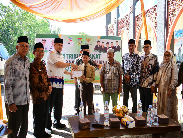 Sebanyak 1686 Orang Penerima Zakat, Staf Ahli Riadel Fitri: Ini Wujud Nyata Pemerintah Dalam Mendukung Kemajuan Pendidik dan pendidikan agama di Daerah.