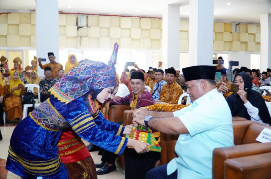 Sekda Kampar Menghadiri Sekaligus Membuka Event Akbar AGPAII Kampar 