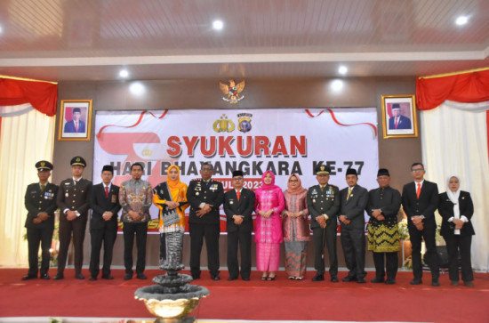 Syukuran HUT Bayangkara ke 77, Pj Bupati Kampar Apresiasi Polres Kampar atas Terciptanya Sinergitas dan Kampar yang Kondusif. 