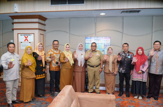 Komit Tanggulangi Stunting, Pj Sekda Kampar ; pravalensi stunting di Kampar Kampar dari 25,7 % menjadi 14'5%.