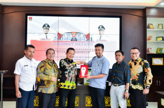 Lakukan Kunjungan Kerja, Pemkab Kampar Apresiasi Mall Pelayanan Publik Kota Bukittinggi.