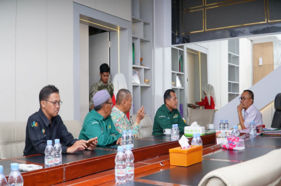 Pj Bupati Kampar Terima  Kunjungan Kepala BPS Kabupaten Kampar Yang Baru