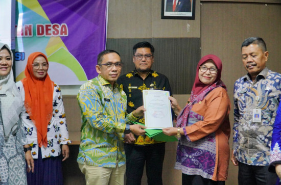 Tiga Kecamatan Raih Piagam Bebas ODF,  Tahun 2023 ditargetkan Kabupaten Kampar menjadi Kabupaten Sehat. 