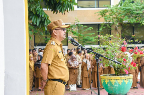 Sidak disiplin dan Kehadiran, Dinilai Masih Rendah,  Pj. Bupati Kampar : Tanpa Disiplin Mustahil Kita Akan Raih Keberhasilan. 