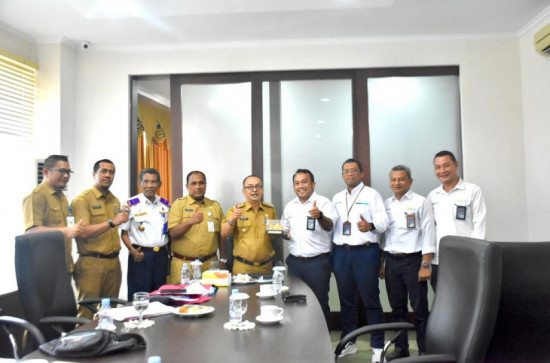 Terima Kunjungan PLN UP3 Pekanbaru, Pj Bupati Kampar Berharap Semua Daerah di Kampar Dapat Terjangkau Jaringan Listrik. 