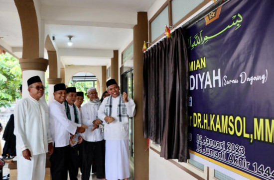 Pj Bupati Kampar Resmikan Mushollah Ubudiyah Bangkinang Kota Menjadi  Masjid