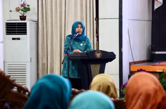 Buka Sosialisasi Peran PKK Dalam Penurunan Stunting, Pj. Ketua TP. PKK Kabupaten Kampar Tekankan Untuk Berperan Aktif Dalam Upaya Penurunan Angka Stunting.