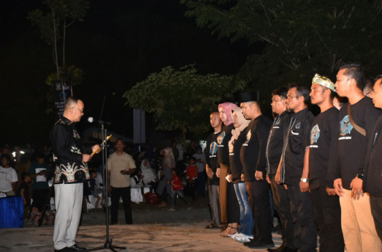 Sebelum Grand Final Bujang Dara, Pj Bupati Kampar Lantik Pengurus Dewan Kesenian Kampar