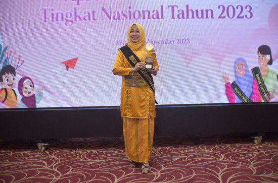 Raih Juara I Apresiasi Bunda Paud Nasional Tahun 2023 Kategori  Kabupaten Non Tertinggal, drg. Yusi Katakan Persembahan Terbaik Untuk Para Pendidik Paud Dan SD Kelas Awal Di Kabupaten Kampar. 